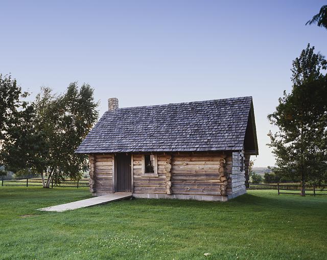 Roadschooling Summer Vacation Little House Replica